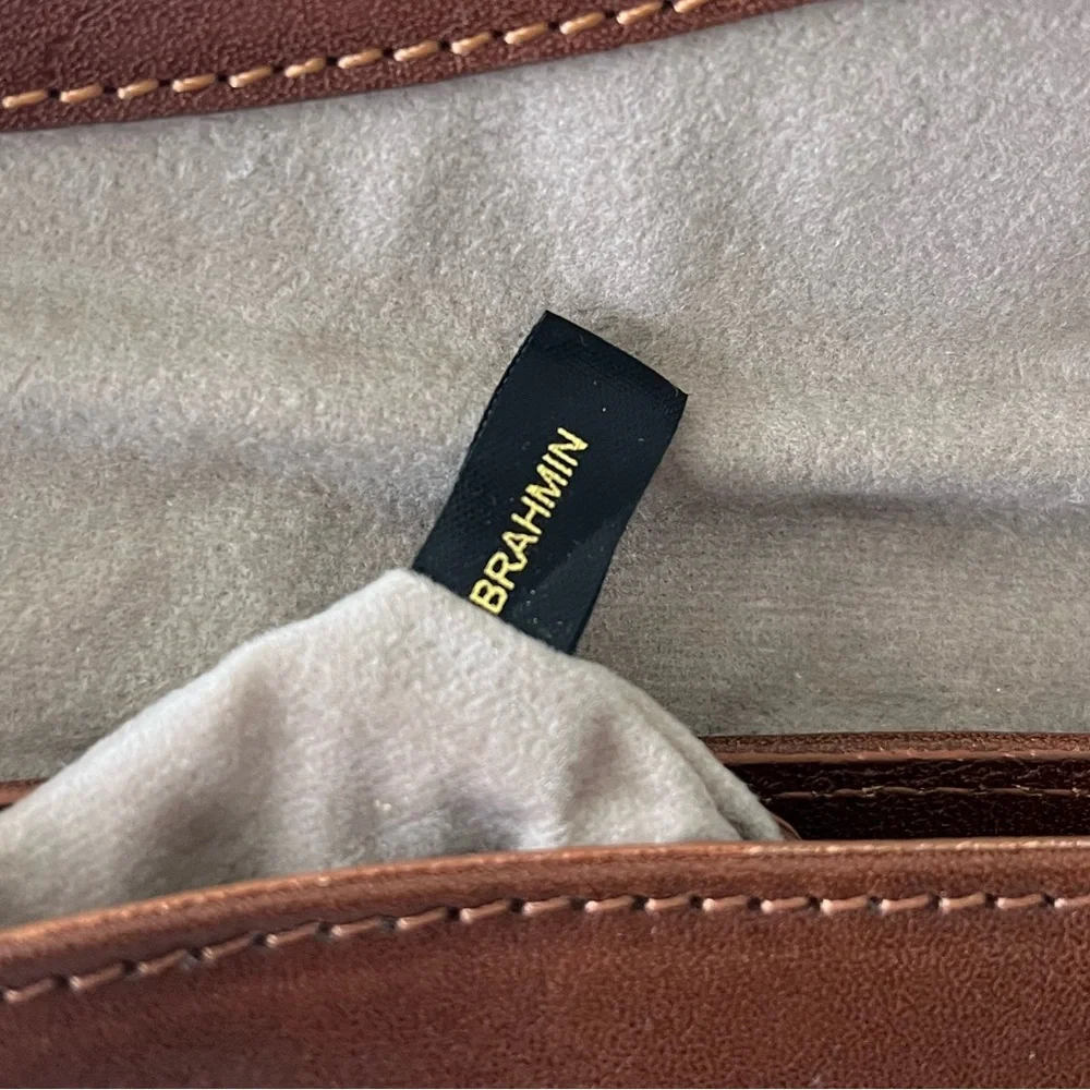BRAHMIN Brown Wristlet New